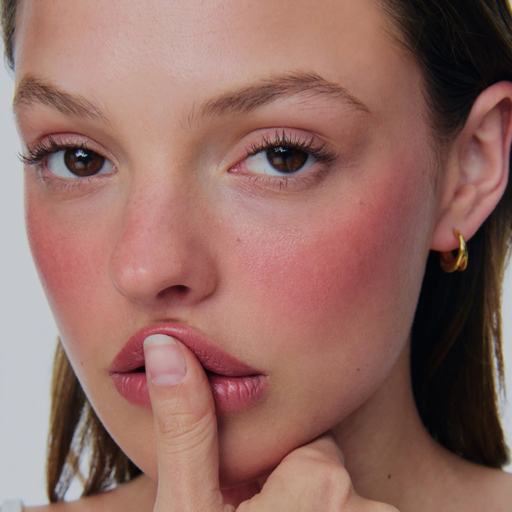 pocket blush-sleepy girl