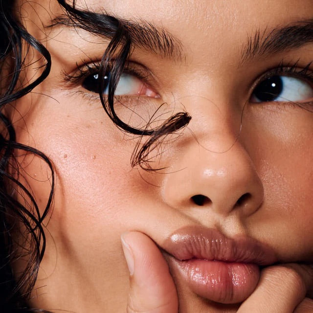 peptide lip shape-twist